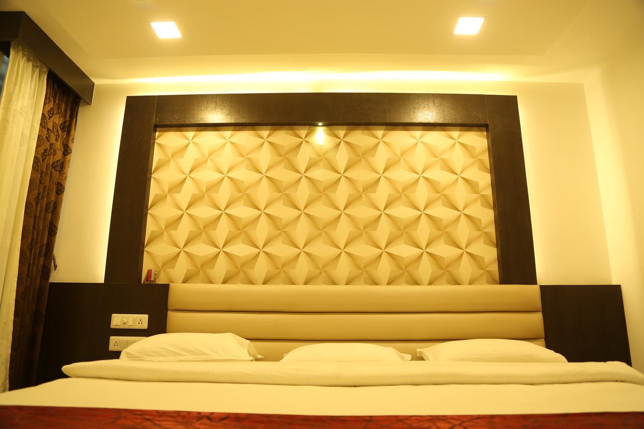 هوسبيت Hotel Shivananda المظهر الخارجي الصورة