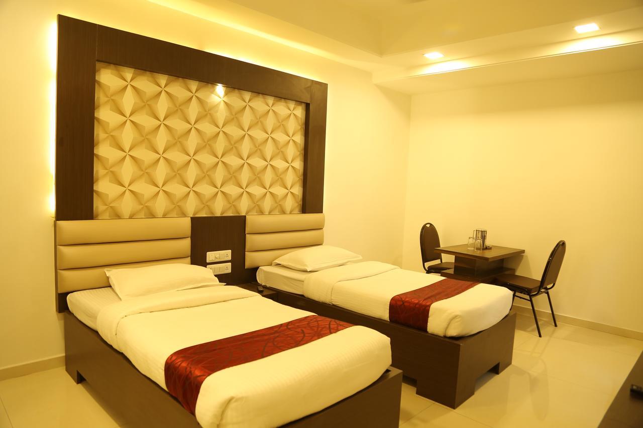 هوسبيت Hotel Shivananda المظهر الخارجي الصورة