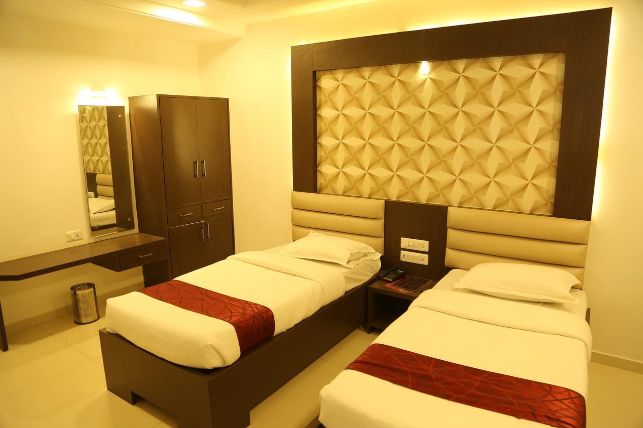 هوسبيت Hotel Shivananda المظهر الخارجي الصورة