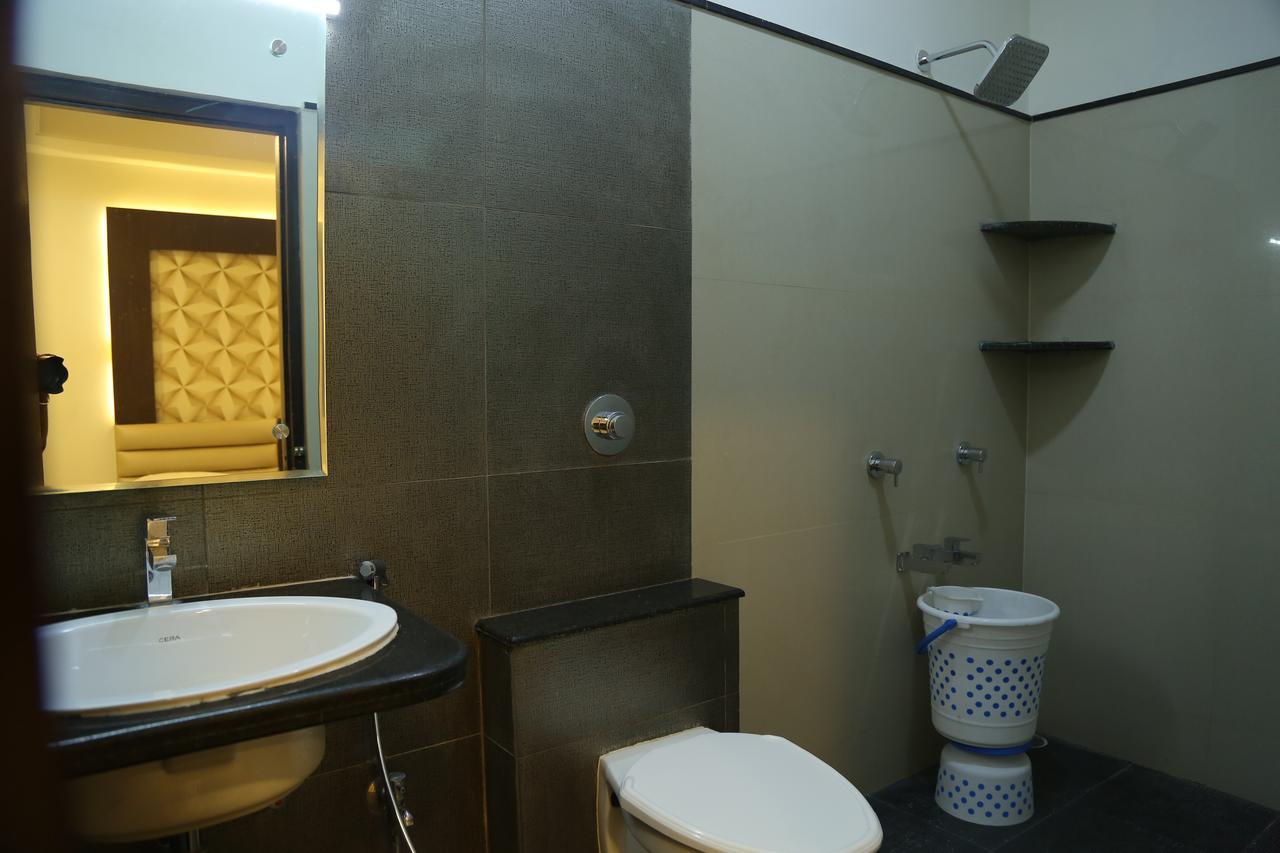 هوسبيت Hotel Shivananda المظهر الخارجي الصورة