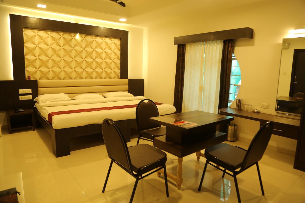 هوسبيت Hotel Shivananda المظهر الخارجي الصورة